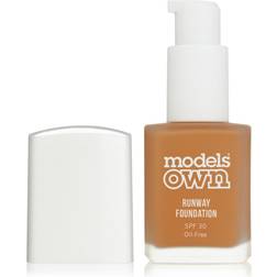 Models Own Runway Foundation SPF30 Mocha
