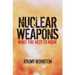 Nuclear Weapons (Häftad, 2010)