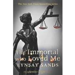 The Immortal Who Loved Me (Paperback, 2015)