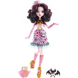 Monster High Shriekwrecked Nautical Ghouls Doll Draculaura DTV90