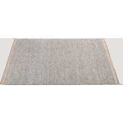 Muuto PLY/Margrethe Odgaard Vit, Svart 170x240cmcm