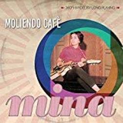 Moliendo Café