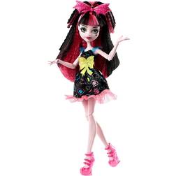 Mattel Monster High Electrified Hair Raising Ghouls Draculaura Doll