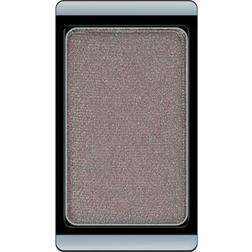 Artdeco Eyeshadow Duochrome oogschaduwpoeder in een praktisch magnetisch doosje Tint 3.218 soft brown mauve 0,8 gr