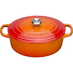 Le Creuset Volcanic Signature Cast Iron Oval with lid 2.6 L 23 cm