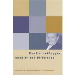 Identity and Difference (Häftad)