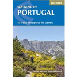 Walking in Portugal: 40 half-day and day routes (Hæftet, 2018)