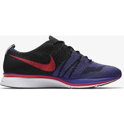 Nike Flyknit Trainer Siren Red Persian Violet