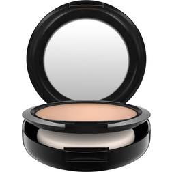 MAC Studio Fix Powder Plus Foundation NW20