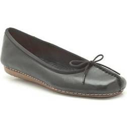 Clarks Freckle Ice Black Leather Female