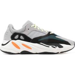 Adidas Yeezy Boost 700 - Mgh Solid Grey/Chalk White/Core Black