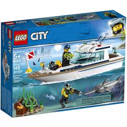 LEGO City Diving Yacht 60221