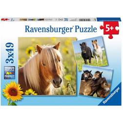 Ravensburger Loving Horses 3x49 Pieces