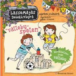 LasseMajas sommarlovsbok. Vallebyspelen: Berättelser från Valleby (Ljudbok, MP3, 2018)