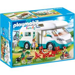 Playmobil Family Camper 70088