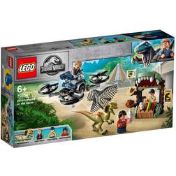 LEGO Jurassic World Dilophosaurus on the Loose 75934