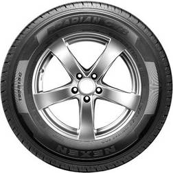 Nexen Roadian CT8 205 R16C 110/108T 8PR