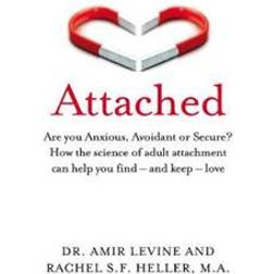 Attached (Hæftet, 2019)