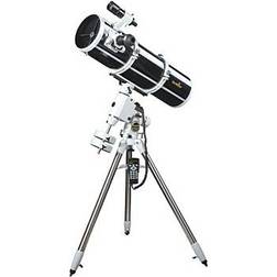 SkyWatcher Explorer 200 HEQ5