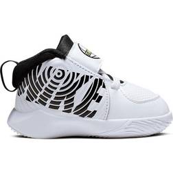 Nike Team Hustle D9 TD Kids Training Schoenen - White/Black