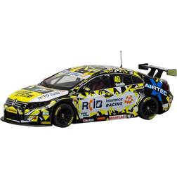 Scalextric BTCC VW Passat Aron Smith