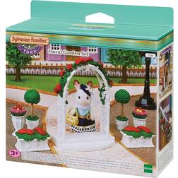 Sylvanian Families Floral Garden Set