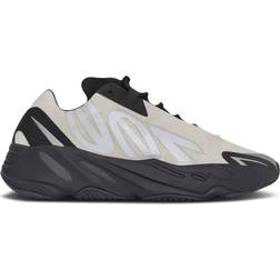 Adidas Yeezy Boost 700 MNVN M - Bone