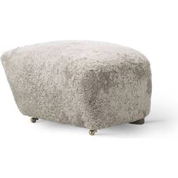 Audo Copenhagen The Tired Man Sheepskin Fußhocker 36cm