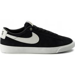 NIKE SB Blazer Low GT M - Black/Sail