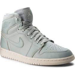 Nike Air Jordan 1 Retro High Premium - Mica Green/Mica Green/Desert Sand