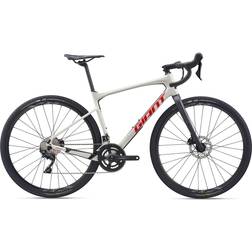 Giant Revolt Advanced 2 2020 Men's Bike