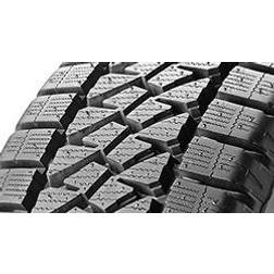 Bridgestone Blizzak W810 205/70 R15C 106/104R MFS