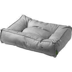 Hunter Quilted Lancaster Dog Bed L