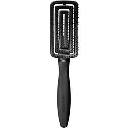 Björn Axén Wet Hair Brush Detangling & Blowout