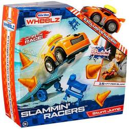 Little Tikes Slammin’ Racers Stunt Jump