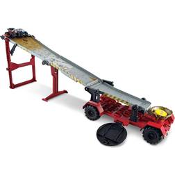 Hot Wheels Monster Trucks Downhill Race & Go