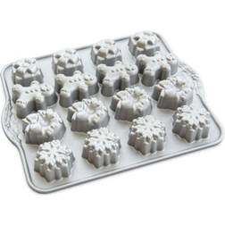 Nordic Ware Holiday Teacakes Cakelet Kakform