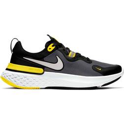 Nike React Miler Black/Silver Zapatos Para Correr Running Multicolor Male