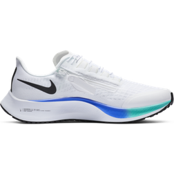 NIKE Air Zoom Pegasus 37 FlyEase M - White/Hyper Violet/Spruce Aura/Flash Crimson