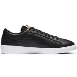 Nike Blazer Low LE - Black