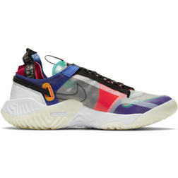 Nike Delta Breathe Multi-Color