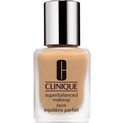 Clinique Superbalanced fluid #05-vanilla