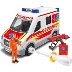 Revell Ambulance with Figure 00824