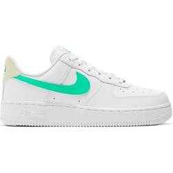 NIKE Air Force 1 '07 W - White/Light Bone/Green Glow