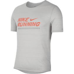 NIKE Miler Future Fast T-shirt Men - Grey Fog/Bright Crimson