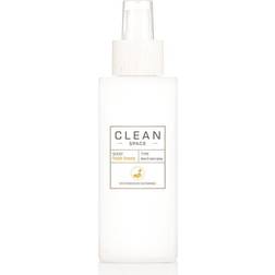 Clean Space Fresh Linens Doftljus 148g