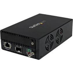 StarTech 10 Gigabit Ethernet Copper to Fiber Media Converter Open SFP+ - fibre media converter