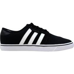 adidas Seeley W - Core Black/Cloud White/Gum 4
