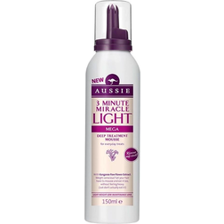 Aussie 3 Minute Miracle Light Mega Mousse 150ml