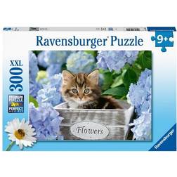 Ravensburger Kitten Among the Flowers 300 Pieces